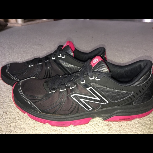 New Balance Shoes - New Balance Training 813 size 7.5